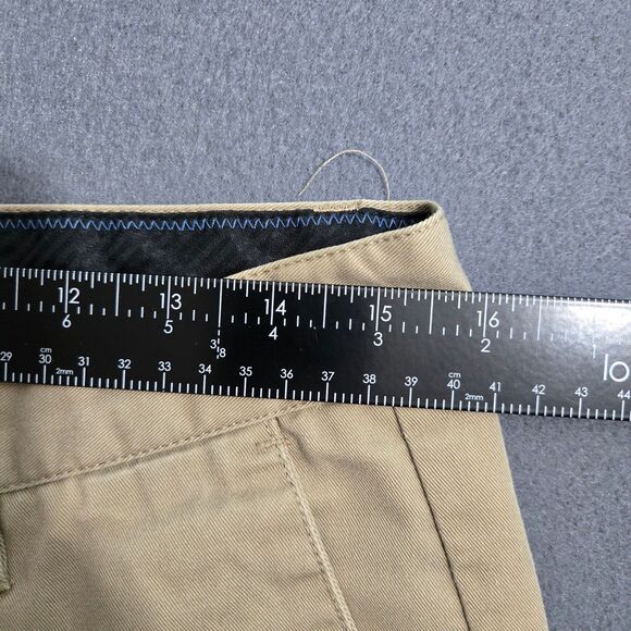 Volcom Men 31 Tan 10.5" Inseam Chino Flat Front Skater Shorts - Picture 12 of 13